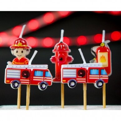 Torto žvakutės, tema gaisrininkas, gesintuvas, gaisrinė mašina, 4,5 cm, 5 vnt. 1